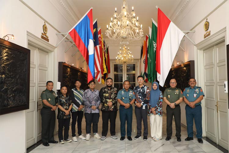 PPI Dunia silaturrahmi dengan Lemhannas RI perkuat ideologi pelajar Indonesia di Luar Negeri. (Foto: PPI Dunia)