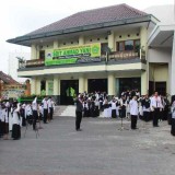 Bergerak Bersama Rayakan Merdeka Belajar, Inspirasi Hari Guru di SDIT Ahmad Yani Malang