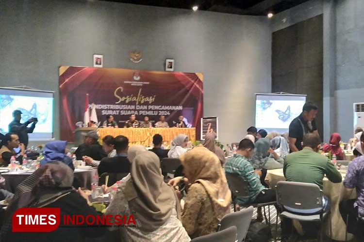 Suasana-Sosialisasi-Pendistribusian-dan-Pengamanan-Surat-Suara-Pemilu-a.jpg