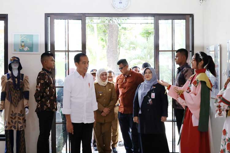 Jokowi-Khofifah-2.jpg