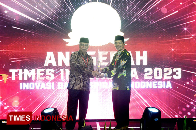 Anugerah-TIMES-Indonesia-Baznas-Kota-Malang.jpg