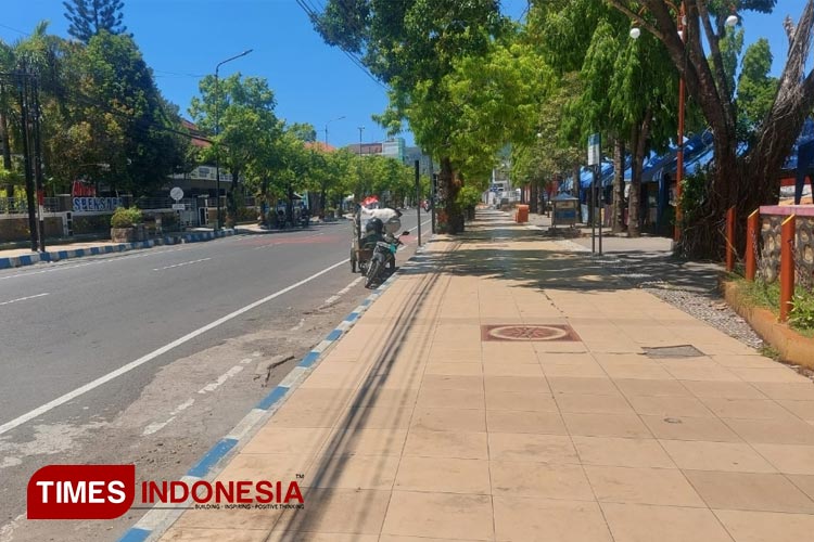 Bagian Utara Rampung, Pemkab. Pacitan Segera Percantik Trotoar Selatan Alun-alun