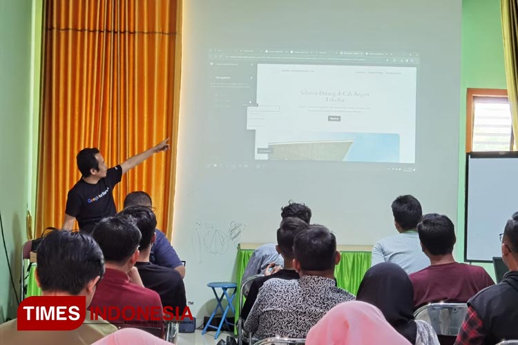 Mengenal Choirul Amri, Pemuda Ngawi yang Ingin Ubah Kebiasaan Pengguna Internet