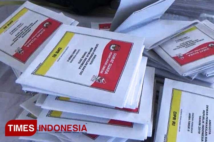 Bawaslu Kabupaten Blitar Temukan Surat Suara Rusak - TIMES Indonesia