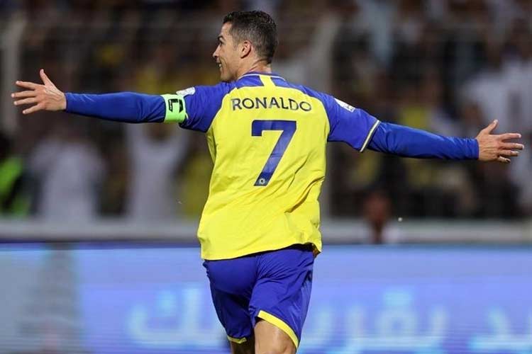 Selebrasi Cristiano Ronaldo di Al-Nassr. Dia mencetak 54 gol pada tahun 2023. (Foto: kompas)