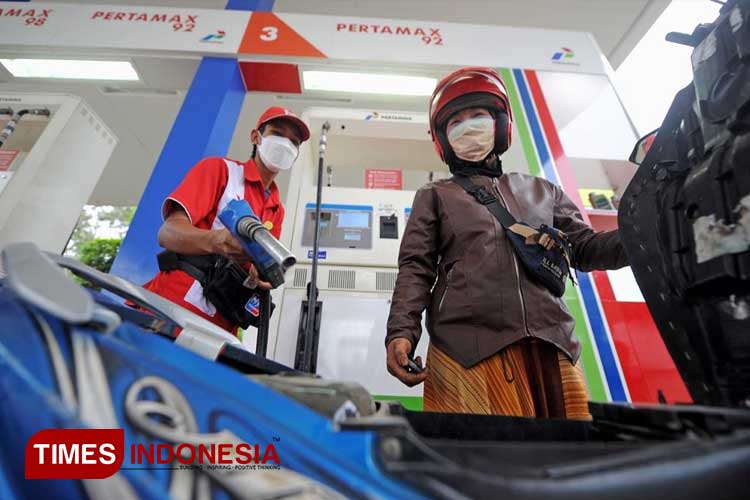 Pertamina Turunkan Harga BBM Non Subsidi Mulai 1 Januari 2024, Cek Daftar Lengkapnya!