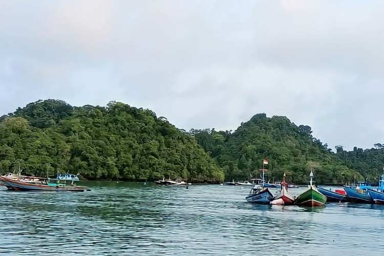 The exotic oceanic view of Pulau Sempu. (Photo: Khoirul Amin/TIMES Indonesia)