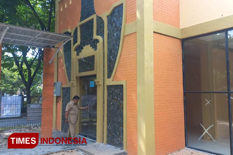 Bagian depan Museum Kebudayaan Lamongan yang segera difungsikan, Senin (8/1/2024). (FOTO: MFA Rohmatillah/ TIMES Indonesia)