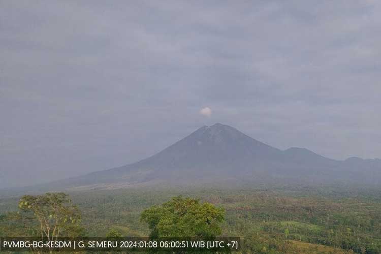 Erupsi-Gunung-Semeru-2.jpg