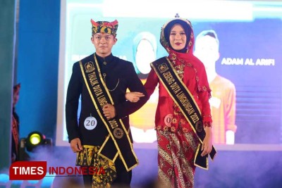 Keindahan Di Balik Tubuh Foto Model Keindahan Di Balik Tubuh Foto Model