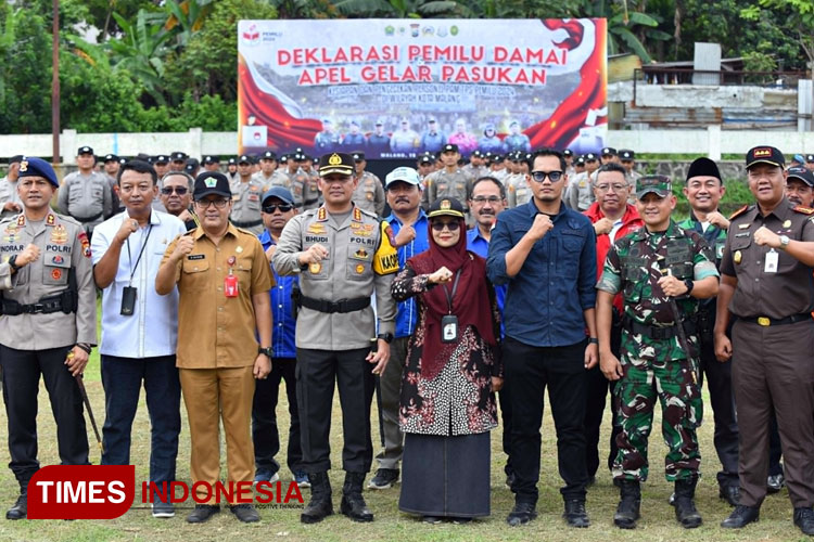 Suasana kegiatan gelar pasukan pengamanan TPS di Kota Malang jelang Pemilu Damai 2024. (Foto: Humas Polresta Malang Kota/TIMES Indonesia)