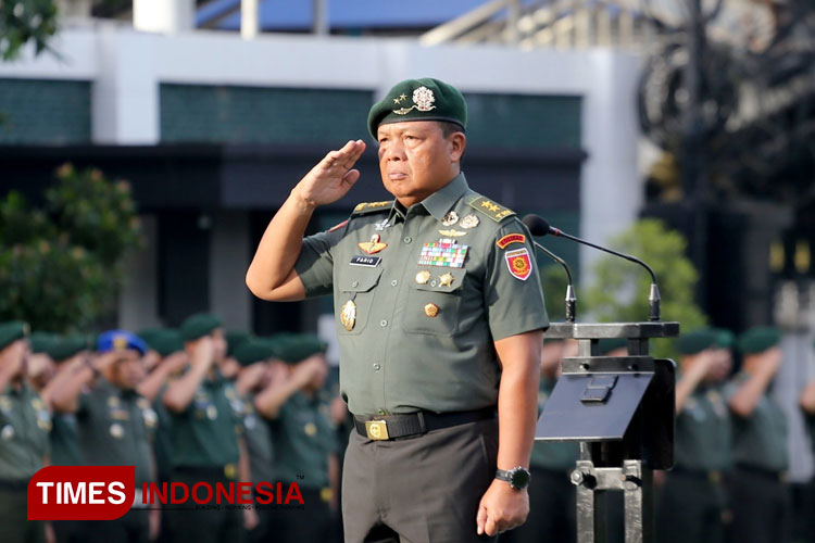 Kaskostrad: TNI Sebagai Tentara Rakyat Harus Senantiasa Membantu Rakyat ...