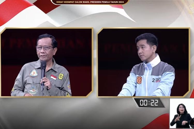 Memanas! Mahfud Balas Gimik Gibran Dengan Sebut Pertanyaan yang Diajukan Receh dan Tak Layak