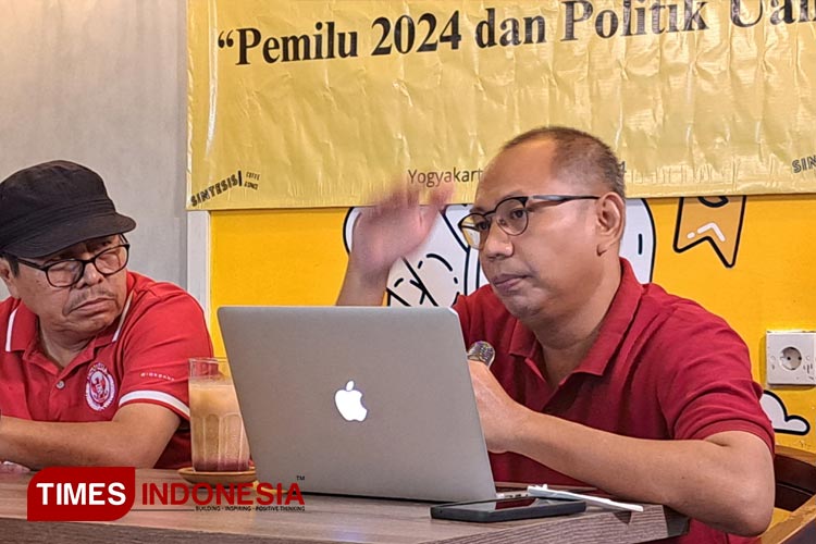 Pengamat Politik Universitas Gadjah Mada (UGM), Mada Sukmajati. (FOTO: Olivia Rianjani/TIMES Indonesia)