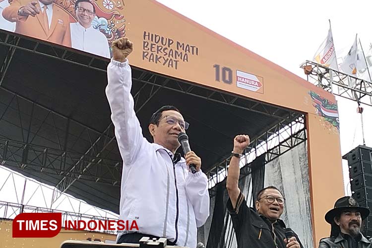 Cawapres Mahfud MD Beri Umrah dan Sepeda Listrik di Kampanye Hanura Tasikmalaya