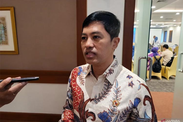 Wakil Menteri Kesehatan (Wamenkes) RI Dante Saksono Harbuwono saat ditemui di Jakarta, Senin (29/1/2024). (FOTO: ANTARA/Sean Muhamad)