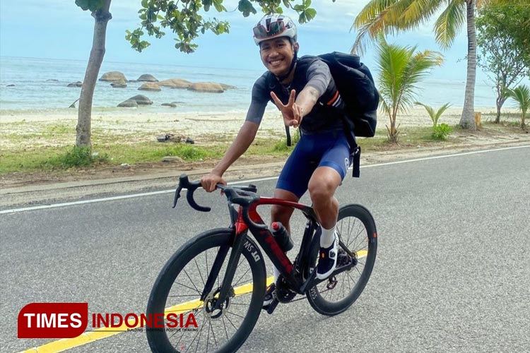 Ronald saat berlatih untuk persiapan Asia Triathlon Cup Subic Bay Philippines. (FOTO: Ronlad Bintang Setiawan for TIMES Indonesia)