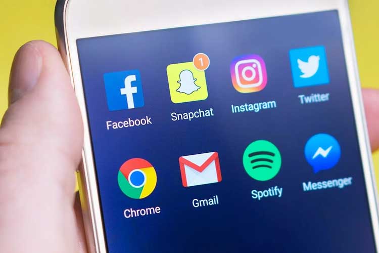 Spesifikasi Infinix Hot 30i: Ponsel dengan Kamera dan Performa Unggul