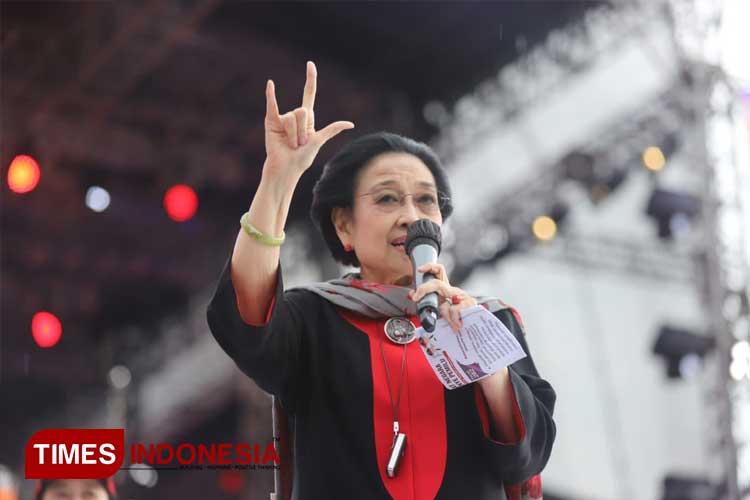 Megawati Ajak Masyarakat Banyuwangi Jaga Demokrasi