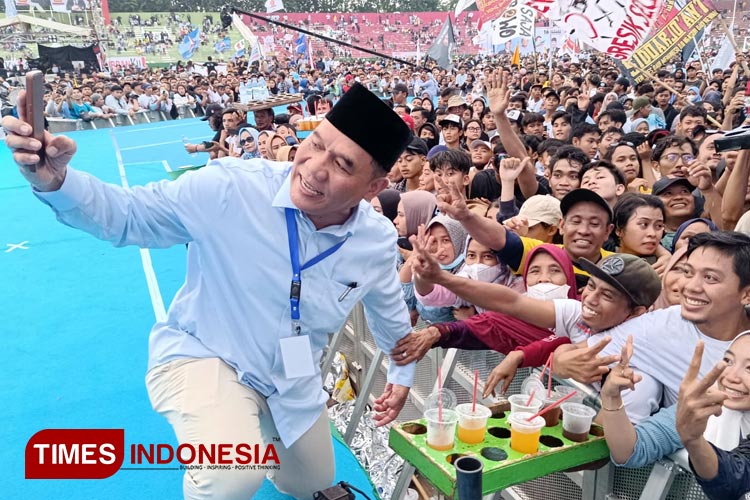 Haris-Damanhuri-Romly.jpg