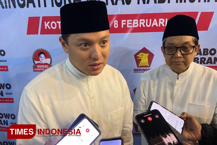 TKN Prabowo-Gibran, Moreno Soeprapto dan KH Ali Masykur Musa saat ditemui awak media. (Foto: Rizky Kurniawan Pratama/TIMES Indonesia)