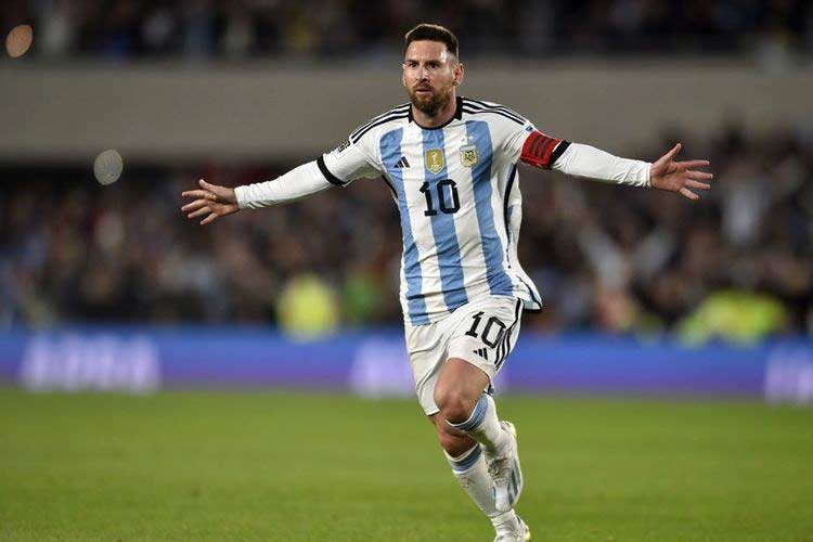 Lionel Messi digarapkan bermain di Olimpiade Paris 2024. (foto: AP Photo/Gustavo Garello)