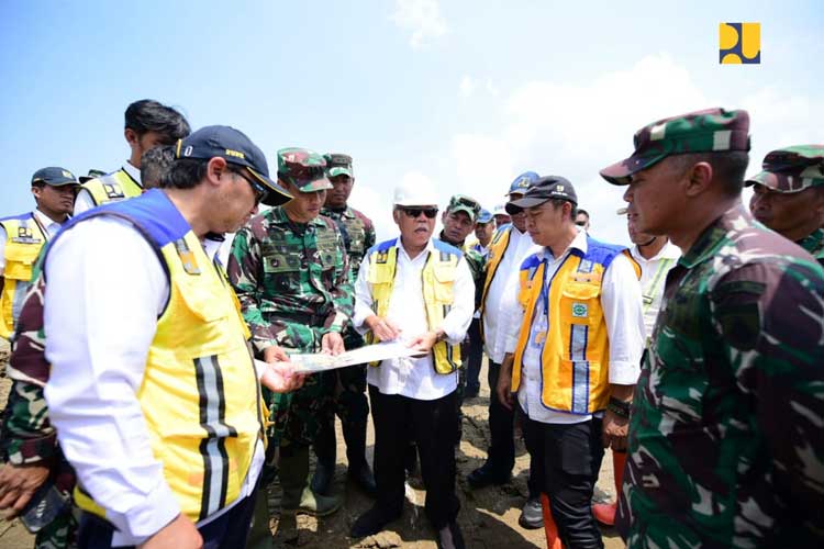 Atasi Banjir Demak-Kudus, Menteri PUPR RI: Perbaikan Darurat Tanggul ...