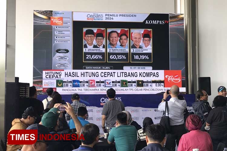 Situasi pemantauan Quick Count oleh masyarakat, Jakarta (14/2/2024). (FOTO: Farid Abdullah/TIMES Indonesia)