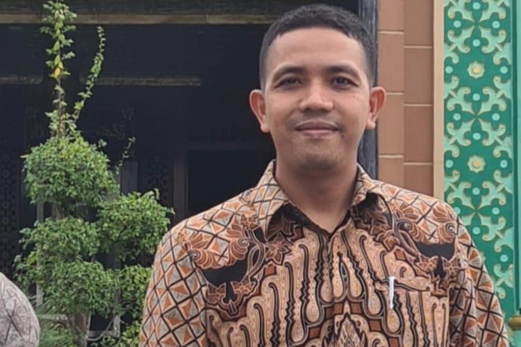 Geram Foto Dr Lia Istifhama Dicatut Calon Lain, Ini Sikap Tegas Relawan Jilbab Ijo