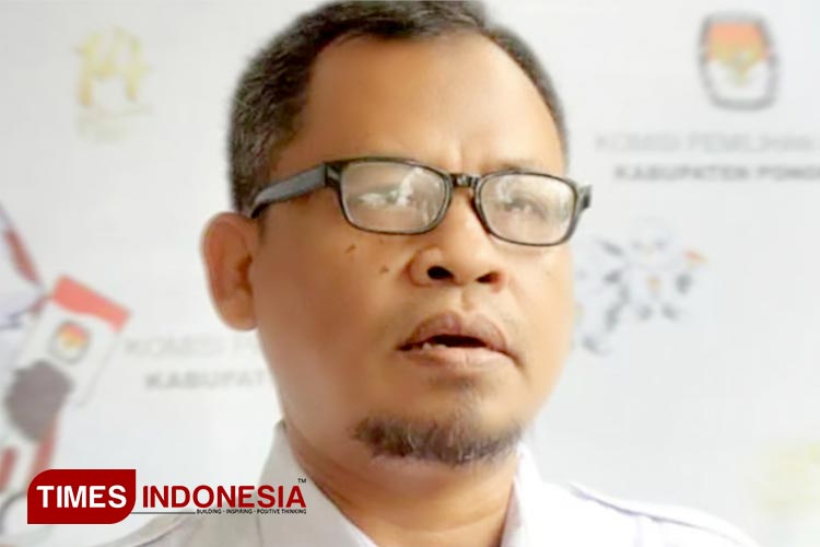 Ketua KPU Ponorogo, Munajat. (Foto: Marhaban/TIMES Indonesia)