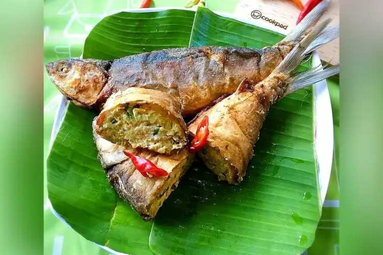 Otak-Otak Ikan Bandeng: A Delightful Indonesian Culinary Treasure