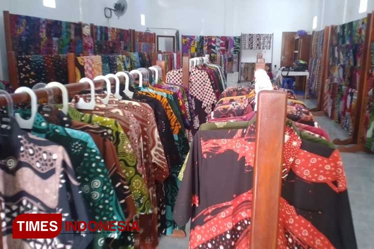 Toko-Batik-3.jpg