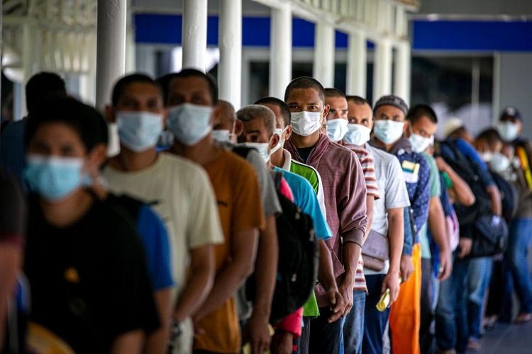 Puluhan calon pekerja migran Cianjur tertipu modus gaji menggiurkan.