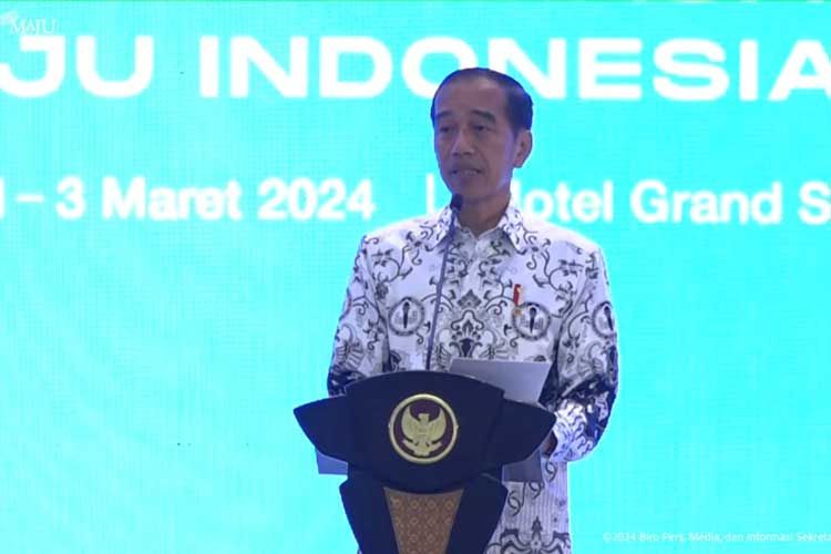 Presiden RI Jokowi memberikan sambutan saat Kongres XXIIII PGRI Tahun 2024. (FOTO: YouTube Sekretariat Presiden) 