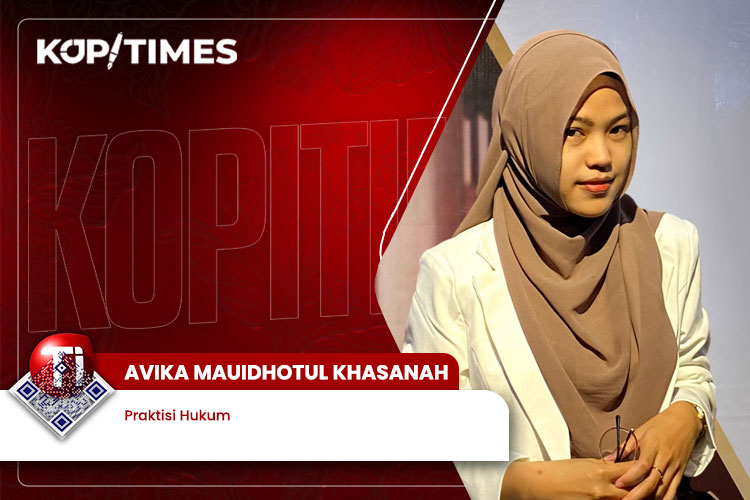Avika Mauidhotul Khasanah, S.H., Praktisi Hukum.
