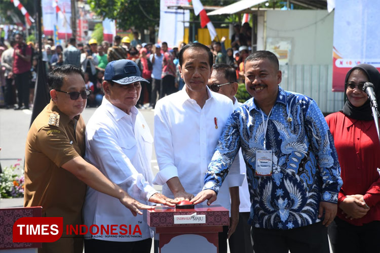 Presiden RI Jokowi: Perbaikan Jalan Nasional Habiskan Rp14,6 Triliun