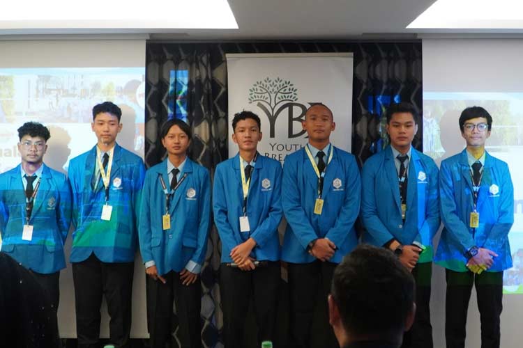 The participants of Istanbul Youth Summit 2024 from Thursina IIBS Malang High School. (Photo: YBB)