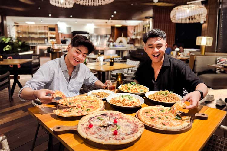 Afterglow Bar and Kitchen Kembali dengan Promo Makan Pizza dan Pasta di Tepi Pantai Kuta