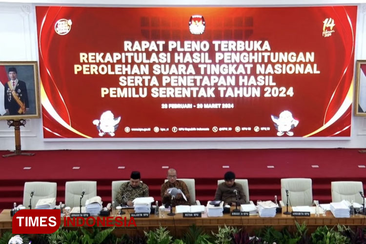 Suasana Rapat Pleno rekapitulasi hasil perolehan suara nasional di Kantor KPU RI, Jakarta, Jum'at (15/3/2024). (FOTO: Dok. TIMES Indonesia).