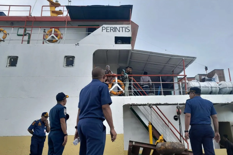 Kapal Perintis Mulai Pelayaran Perdana, Hubungkan Pulau-Pulau Terpencil di Malut