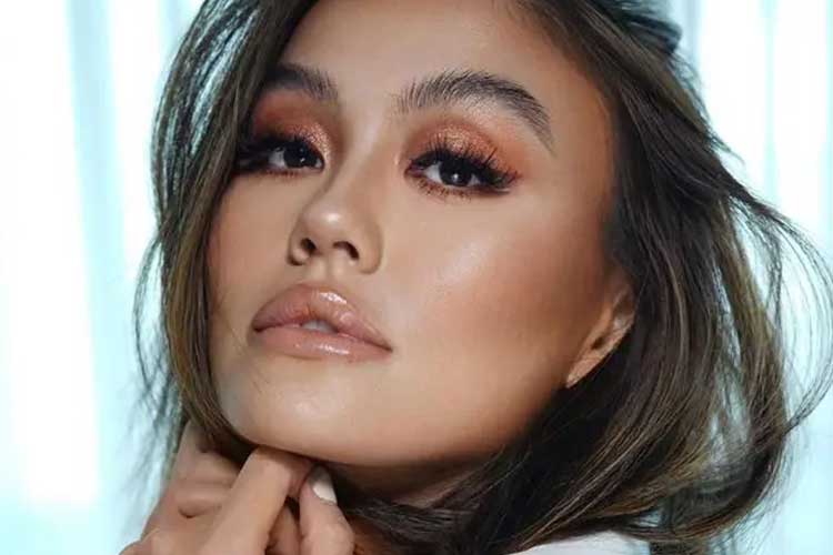 Agnez Mo: The Indonesian Worldwide Songbird Living in US