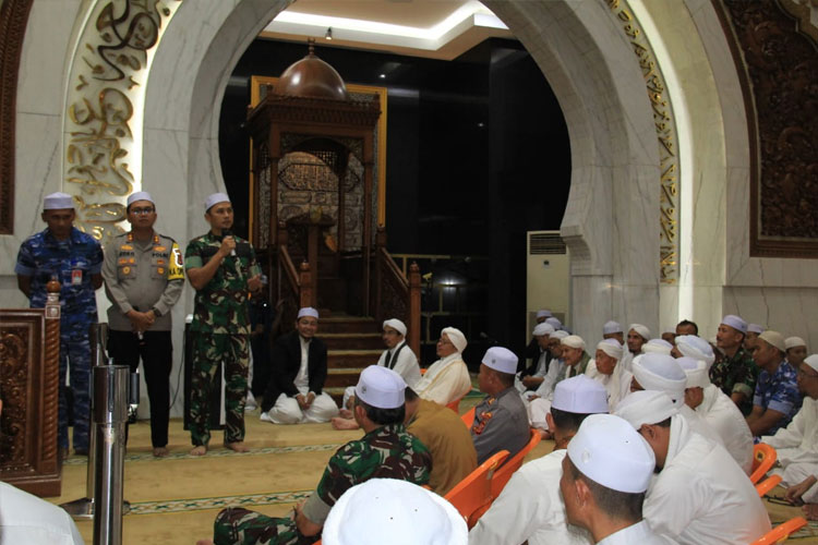 Pondok-Pesantren-Idrisiyyah-2.jpg