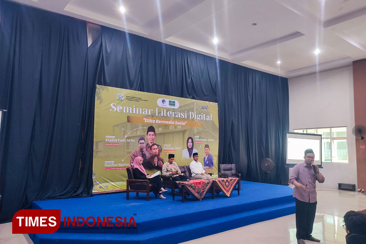 Pelaksanaan seminar literasi digital di Unwaha Jombang (FOTO: M Rofi Dimyati/TIMES Indonesia)