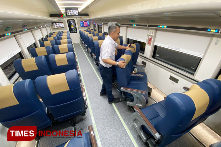 Kereta Ekonomi Generasi Baru Resmi Diluncurkan, KA Majapahit Malang-Pasarsenen Kini Makin Mewah