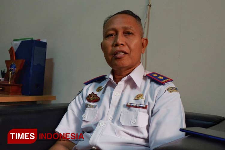 Pengecekan-kesehatan-bus-di-Terminal-Pacitan-menjelang-lebaran-2024-be2e4c8c8cd871a24.jpg