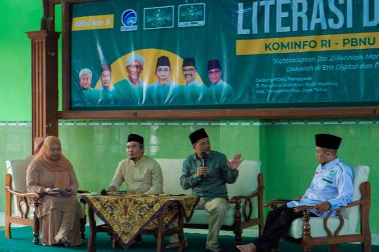 Kegiatan Roadshow Literasi Digital yang digelar Lembaga Dakwah PBNU di Gedung PCNU Trenggalek, Jawa Timur. (FOTO: dok. LD PBNU for TIMES Indonesia) 