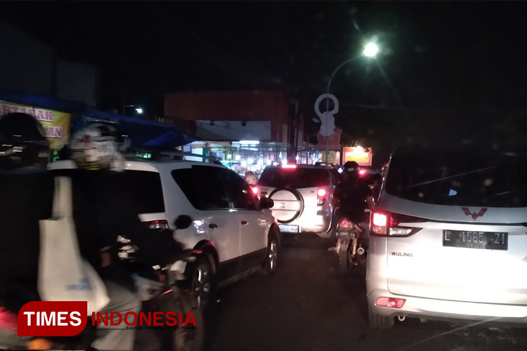 macet.jpg