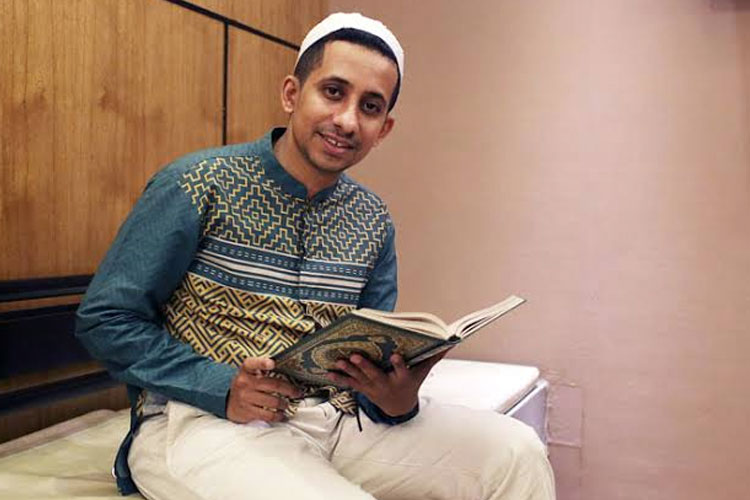 Habib Jafar memberikan tausiah Ramadan yang dihubungkan dengan drama Korea Parasyte (Foto: Youtube/@Huseinjafar77)