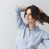 7 Tips Ampuh Mengatasi Rambut Berminyak Secara Alami