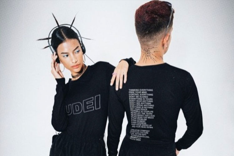 T-Shirt Long Sleeve. (foto: Tangkapan Layar)